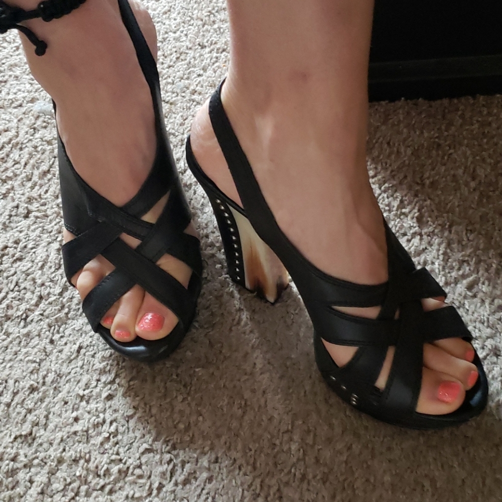 GIANNI BINI 3" Platform Sandals